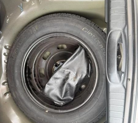 imagem-https://www.socarrao.com.br/sc-vehicle-images-prod/4219255/1790778160939-8527879_7_B_e09f1fff22.jpeg