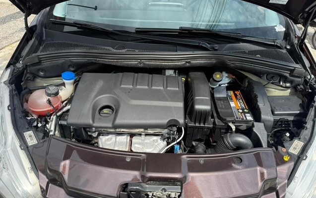 imagem-https://www.socarrao.com.br/sc-vehicle-images-prod/4219255/1790778160941-8527879_13_B_7c1fe5c1b8.jpeg