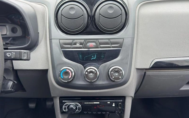 imagem-https://www.socarrao.com.br/sc-vehicle-images-prod/4219283/1790778952969-8510755_1_B_8603b46363.jpeg
