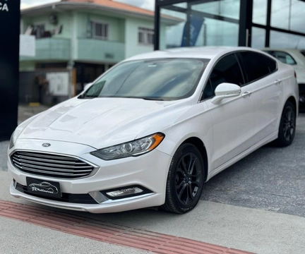 Ford Fusion 2018 Branco — foto 1 de 3