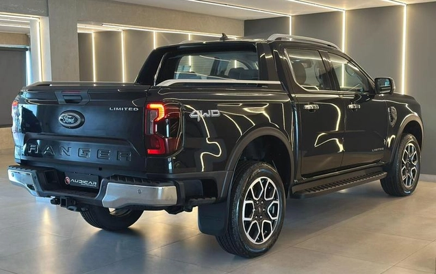 imagem-https://www.socarrao.com.br/sc-vehicle-images-prod/4219627/1790794105401-8525836_5_B_40c24fb284.jpeg