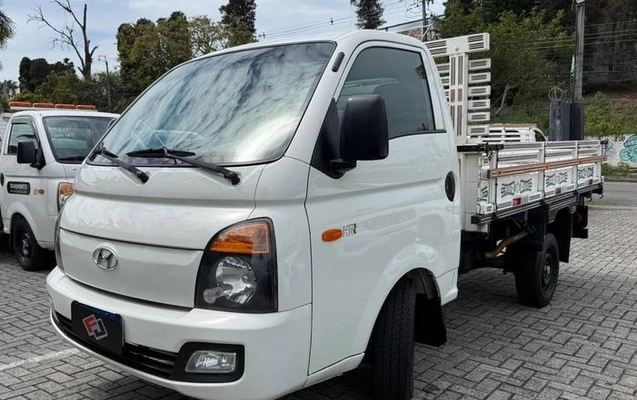 imagem-https://www.socarrao.com.br/sc-vehicle-images-prod/4219646/1790779411892-8528512_0_B_deba803f38.jpeg