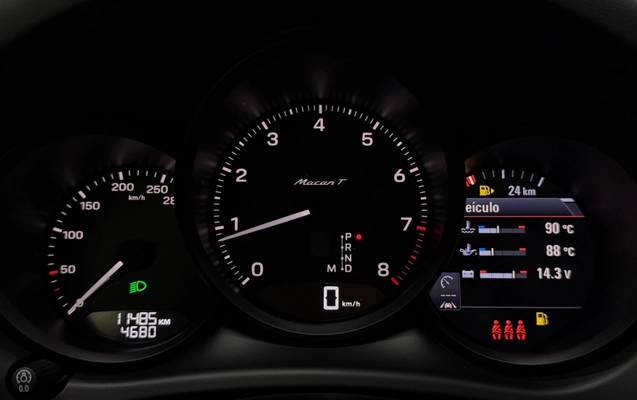 imagem-https://www.socarrao.com.br/sc-vehicle-images-prod/4219760/1790779649346-cd00bf08-3aee-49a3-a9c7-30efa32ee246.jpg