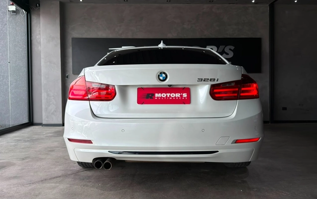 imagem-https://www.socarrao.com.br/sc-vehicle-images-prod/4219865/1790779913578-63b86f1f-fc51-4a0f-9a8b-6e04fd1f5952.jpg