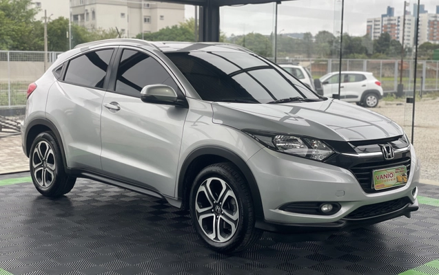 imagem-https://www.socarrao.com.br/sc-vehicle-images-prod/4219915/1790779970490-003_d6420aeca23ce07ef51acdb5b0e2b4a2.jpg