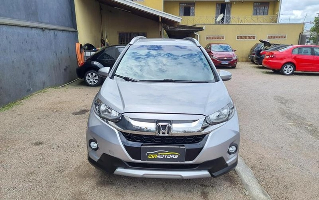 imagem-https://www.socarrao.com.br/sc-vehicle-images-prod/4219935/1791647695906-8528737_11_B_0cba44e68f.jpeg