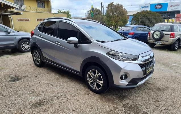 imagem-https://www.socarrao.com.br/sc-vehicle-images-prod/4219935/1791647695910-8528737_9_B_9830c02fca.jpeg