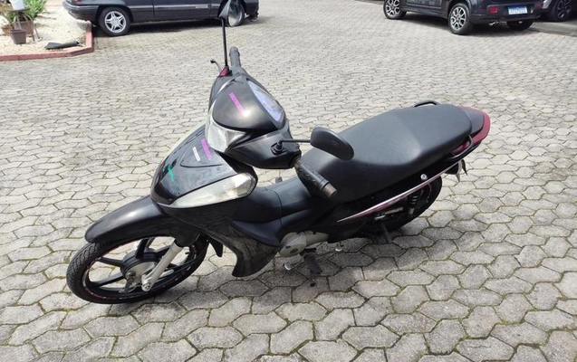 imagem-https://www.socarrao.com.br/sc-vehicle-images-prod/4219979/1791988338898-8528474_9_B_ea9cd91fed.jpeg