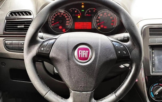 imagem-https://www.socarrao.com.br/sc-vehicle-images-prod/4220045/1790781126211-8450799_9_B_3b0179090e.jpeg