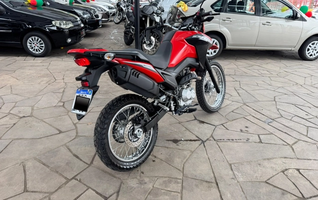 imagem-https://www.socarrao.com.br/sc-vehicle-images-prod/4220046/1790780172171-V2hhdHNBcHAgSW1hZ2UgMjAyNi0wOS0zMCBhdCAxMS40OC4xMy5qcGVn.jpeg