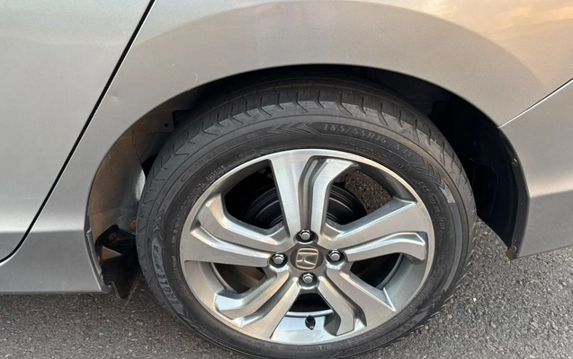 imagem-https://www.socarrao.com.br/sc-vehicle-images-prod/4220125/1792679256909-8c195d4a90604985a22ad75501908597_1790765994581.jpg