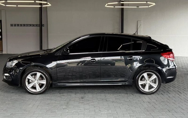 imagem-https://www.socarrao.com.br/sc-vehicle-images-prod/4220142/1791411566465-8526409_3_B_fa15f3d888.jpeg