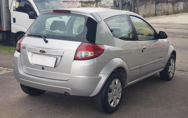 imagem-https://www.socarrao.com.br/sc-vehicle-images-prod/4220144/1790780511995-8372650_3_B_b69467a5bd.jpeg