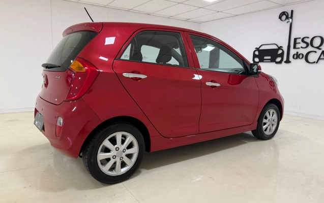 imagem-https://www.socarrao.com.br/sc-vehicle-images-prod/4220156/1790780675075-V2hhdHNBcHAgSW1hZ2UgMjAyNi0wOS0wNSBhdCAxMC4yNC41NCAoMSkuanBlZw.jpeg