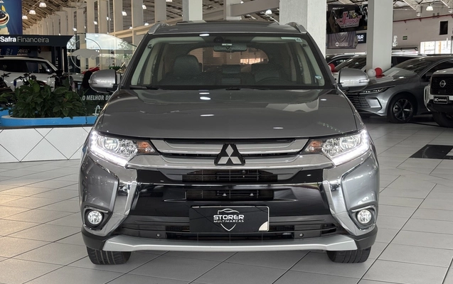 imagem-https://www.socarrao.com.br/sc-vehicle-images-prod/4220431/1790781130414-1_114745.jpg