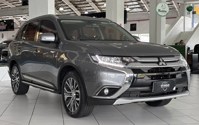 imagem-https://www.socarrao.com.br/sc-vehicle-images-prod/4220431/1790781130416-1_114746.jpg