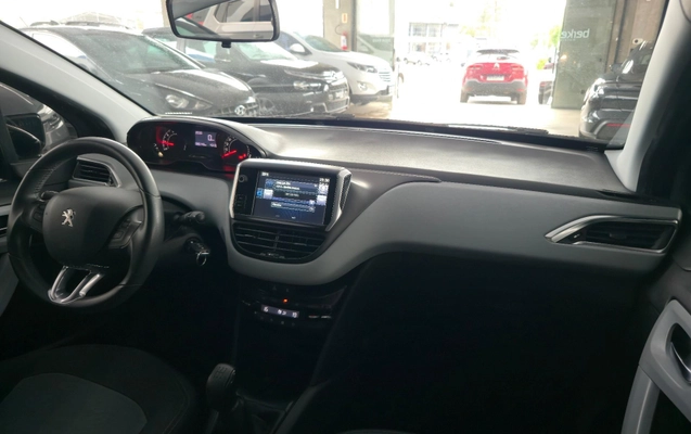 imagem-https://www.socarrao.com.br/sc-vehicle-images-prod/4220432/1790781132242-b27a5223651a4413862dff4c991f31c6_1790781091733.jpg