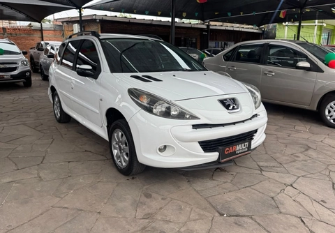 Peugeot 207 SW XR 1.4 Flex 8V 5p 2010 Branco — foto 1 de 3