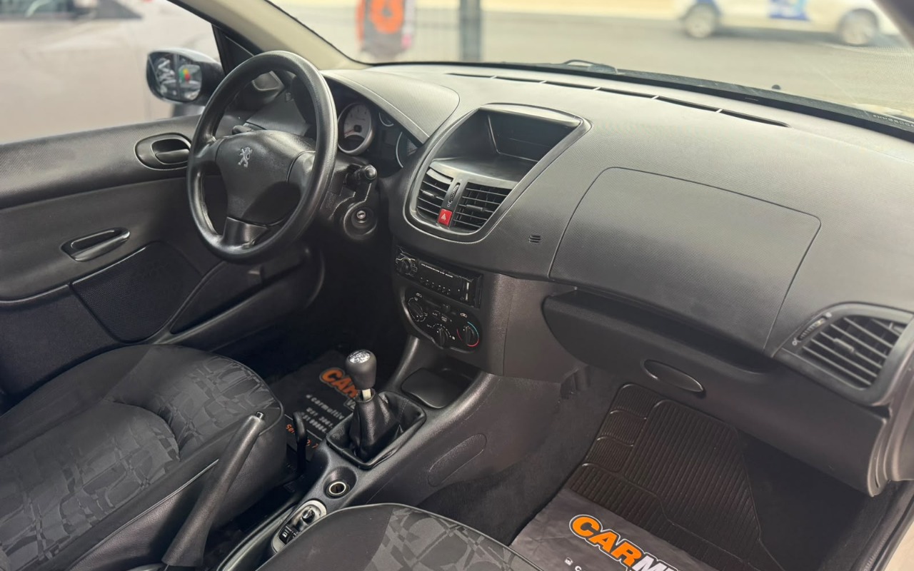 imagem-https://www.socarrao.com.br/sc-vehicle-images-prod/4220454/1790781434869-V2hhdHNBcHAgSW1hZ2UgMjAyNi0wOS0zMCBhdCAxMi4wOC4wMC5qcGVn.jpeg