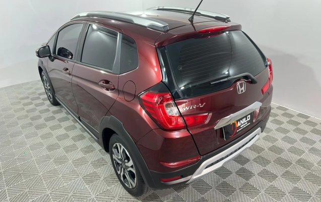 imagem-https://www.socarrao.com.br/sc-vehicle-images-prod/4220588/1790781639041-4_121717.jpg