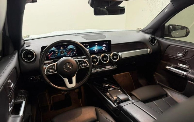 imagem-https://www.socarrao.com.br/sc-vehicle-images-prod/4220636/1790781677558-8494059_38_B_5a0b034a83.jpeg