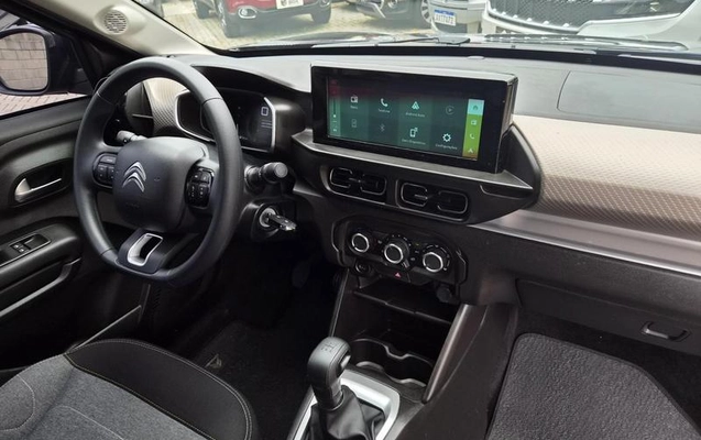 imagem-https://www.socarrao.com.br/sc-vehicle-images-prod/4220713/1792440948978-8528460_12_B_6bbf3623b7.jpeg