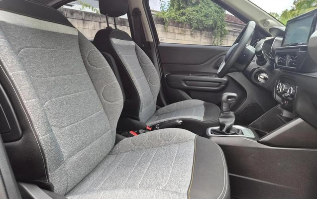 imagem-https://www.socarrao.com.br/sc-vehicle-images-prod/4220713/1792440948985-8528460_16_B_e021119837.jpeg
