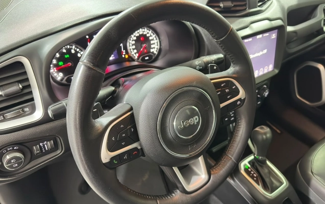 imagem-https://www.socarrao.com.br/sc-vehicle-images-prod/4220721/1790781939391-7_034731.jpg