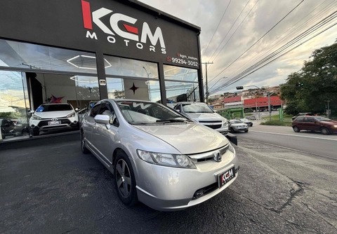 Honda Civic 2007 Prata — foto 1 de 3
