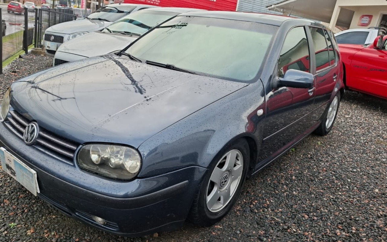 Volkswagen Golf 2002 Cinza — foto 1 de 3