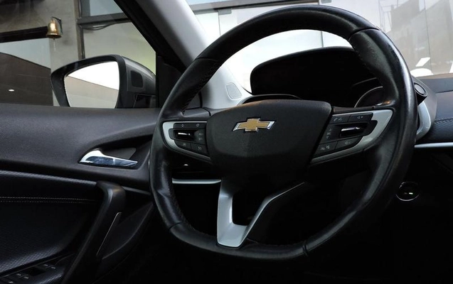 imagem-https://www.socarrao.com.br/sc-vehicle-images-prod/4220852/1790782487811-8289509_6_B_acb65a3774.jpeg