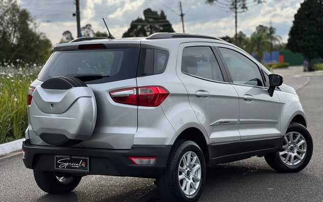 imagem-https://www.socarrao.com.br/sc-vehicle-images-prod/4220913/1790782554222-V2hhdHNBcHAgSW1hZ2UgMjAyNi0wOS0yMiBhdCAxNy4zNS40NC5qcGVn.jpeg