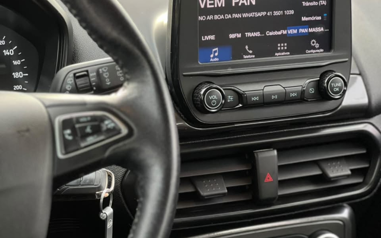 imagem-https://www.socarrao.com.br/sc-vehicle-images-prod/4220913/1790782555340-V2hhdHNBcHAgSW1hZ2UgMjAyNi0wOS0yMiBhdCAxNy4zNy4yNy5qcGVn.jpeg