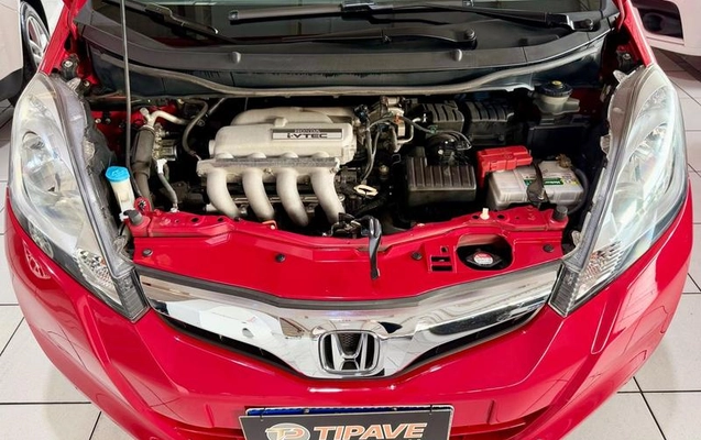 imagem-https://www.socarrao.com.br/sc-vehicle-images-prod/4221252/1791559141124-8514011_14_B_bd2170aa4c.jpeg