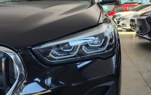 imagem-https://www.socarrao.com.br/sc-vehicle-images-prod/4221317/1790783887098-3a610c2082cf4bc2912fb1c4212530dc_1790783755396.jpg
