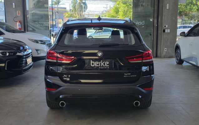 imagem-https://www.socarrao.com.br/sc-vehicle-images-prod/4221317/1790783887102-cbd10df8d3ef4ac58b7b7b5ff0621d6f_1790783755404.jpg