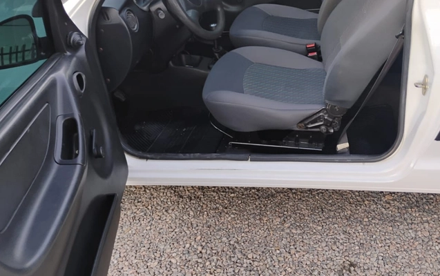 imagem-https://www.socarrao.com.br/sc-vehicle-images-prod/4221838/1790785327337-V2hhdHNBcHAgSW1hZ2UgMjAyNi0wOC0xOCBhdCAxNy40NC4wNC5qcGVn.jpeg