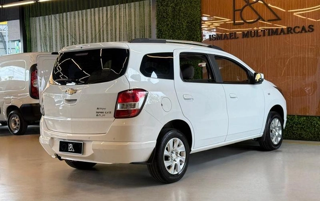 imagem-https://www.socarrao.com.br/sc-vehicle-images-prod/4222027/1790859240910-8529100_10_B_95510fa1d3.jpeg