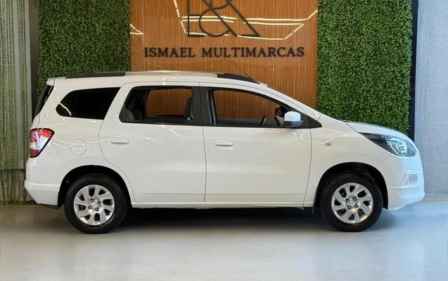 imagem-https://www.socarrao.com.br/sc-vehicle-images-prod/4222027/1790859240913-8529100_16_B_9eca448056.jpeg