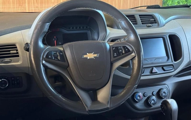 imagem-https://www.socarrao.com.br/sc-vehicle-images-prod/4222027/1790859240921-8529100_5_B_185f1ba89a.jpeg