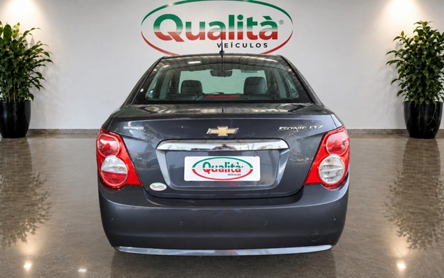 imagem-https://www.socarrao.com.br/sc-vehicle-images-prod/4222210/1792244415418-MDgucG5n.png