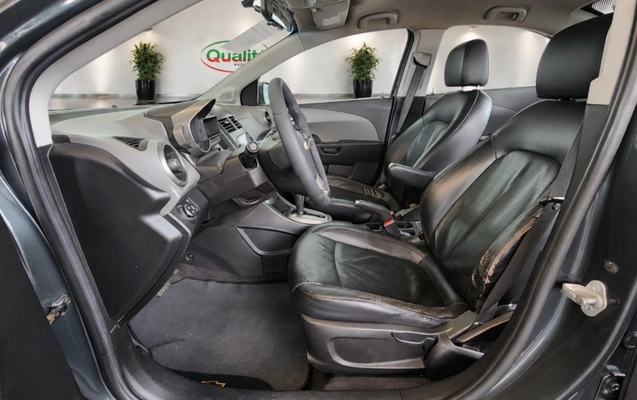 imagem-https://www.socarrao.com.br/sc-vehicle-images-prod/4222210/1792244415646-MTIucG5n.png