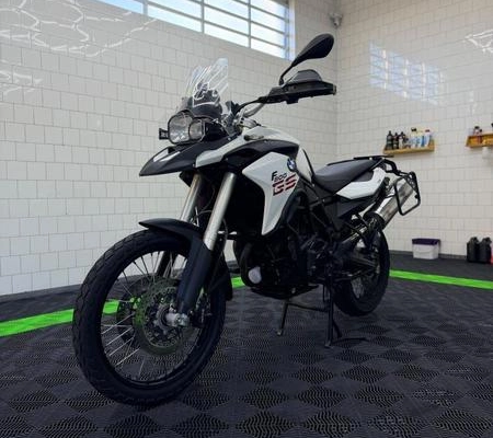 imagem-https://www.socarrao.com.br/sc-vehicle-images-prod/4222241/1790786293921-8529195_0_B_c7597bc309.jpeg