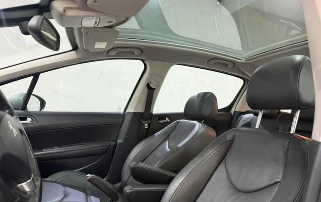imagem-https://www.socarrao.com.br/sc-vehicle-images-prod/4222247/1790786188824-8218618_7_B_997c9c1e8d.jpeg