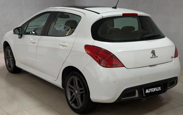 imagem-https://www.socarrao.com.br/sc-vehicle-images-prod/4222247/1790786188829-8218618_12_B_b4ebbf0f39.jpeg