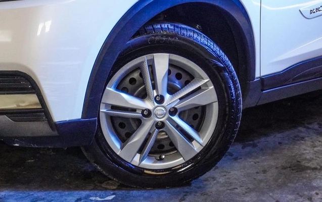 imagem-https://www.socarrao.com.br/sc-vehicle-images-prod/4222321/1791047491758-8494823_1_B_85b271230e.jpeg