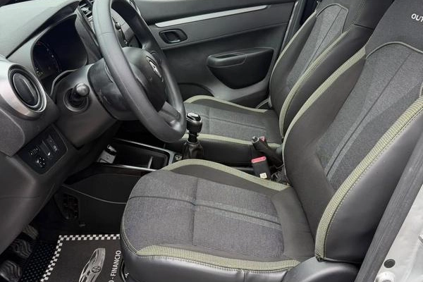 imagem-https://www.socarrao.com.br/sc-vehicle-images-prod/4222353/1790786329941-8529299_0_B_77e6a74948.jpeg