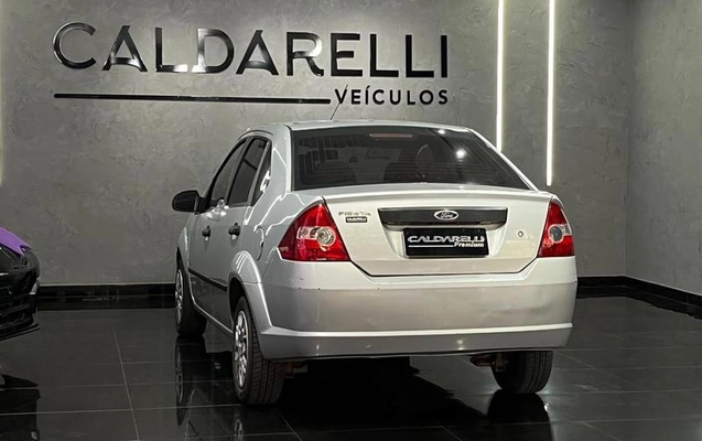imagem-https://www.socarrao.com.br/sc-vehicle-images-prod/4222519/1791219775996-8528610_2_B_63d011a11f.jpeg