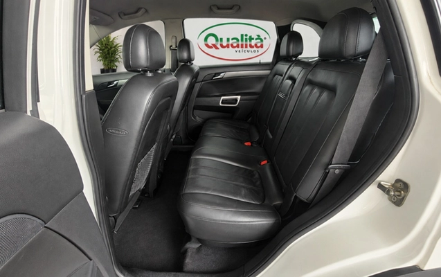 imagem-https://www.socarrao.com.br/sc-vehicle-images-prod/4222590/1791470243677-MTMucG5n.png
