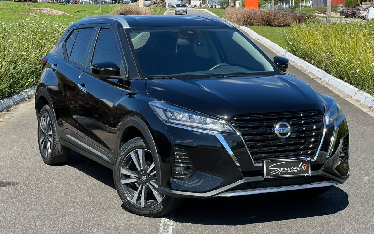 Nissan KICKS 2022 Preto — foto 1 de 3